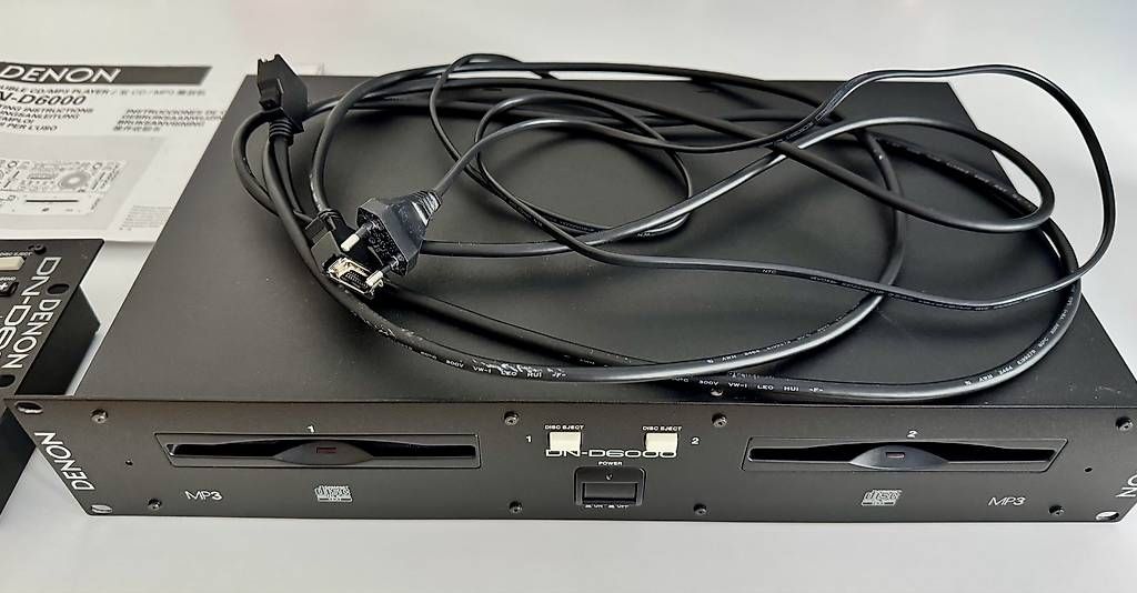 Audio- & Mediensysteme: DJ Doppel CD Player Denon DN-D6000 – Gebraucht aus Wallenwil von sunsety 1