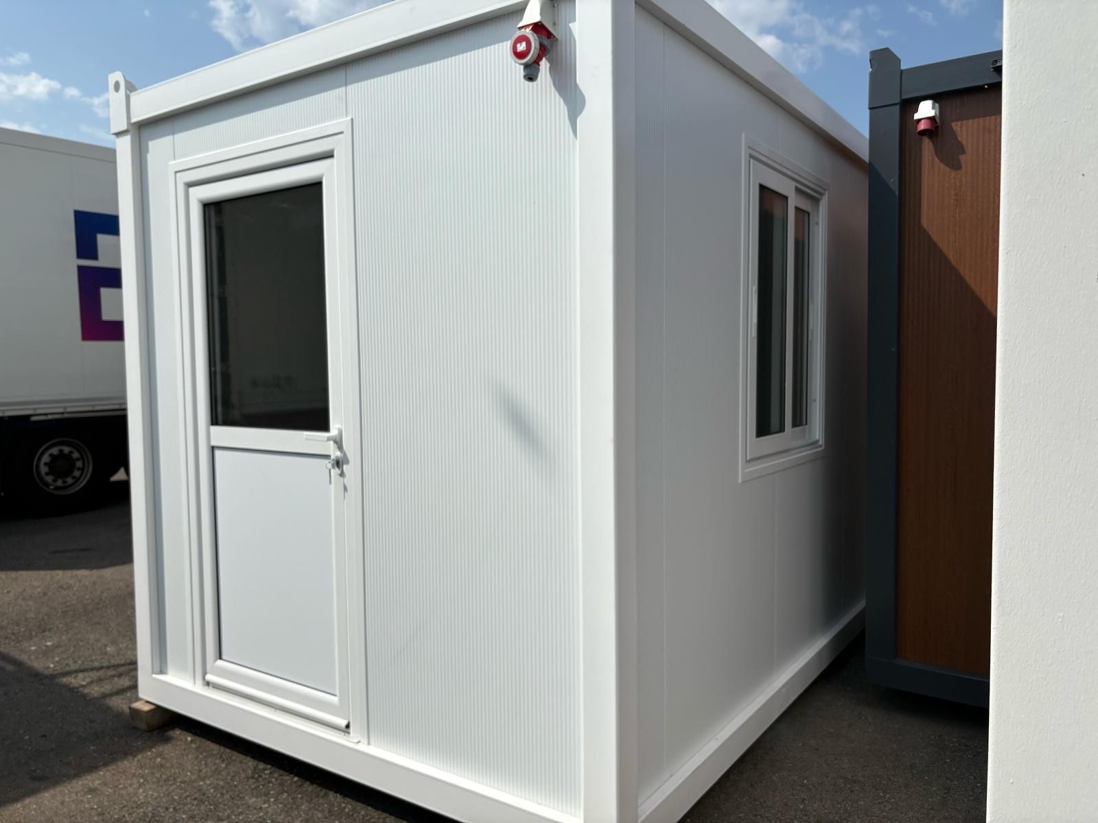 Baucontainer: Baucontainer/ Bürocontainer/ 3m x 2.4m – Neu (gemäss Beschreibung) aus Oftringen von Britta 3