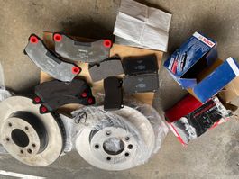 Bremsscheiben, Bremsklötze VW Touareg - NEU