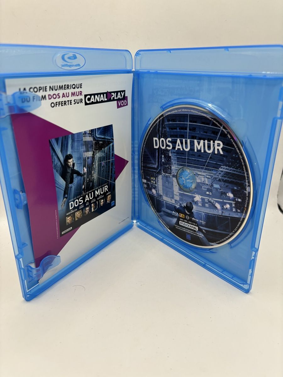Tous les DVDs: Blu-ray Dos au Mur – D'occasion à Genève par sho_67qj 2