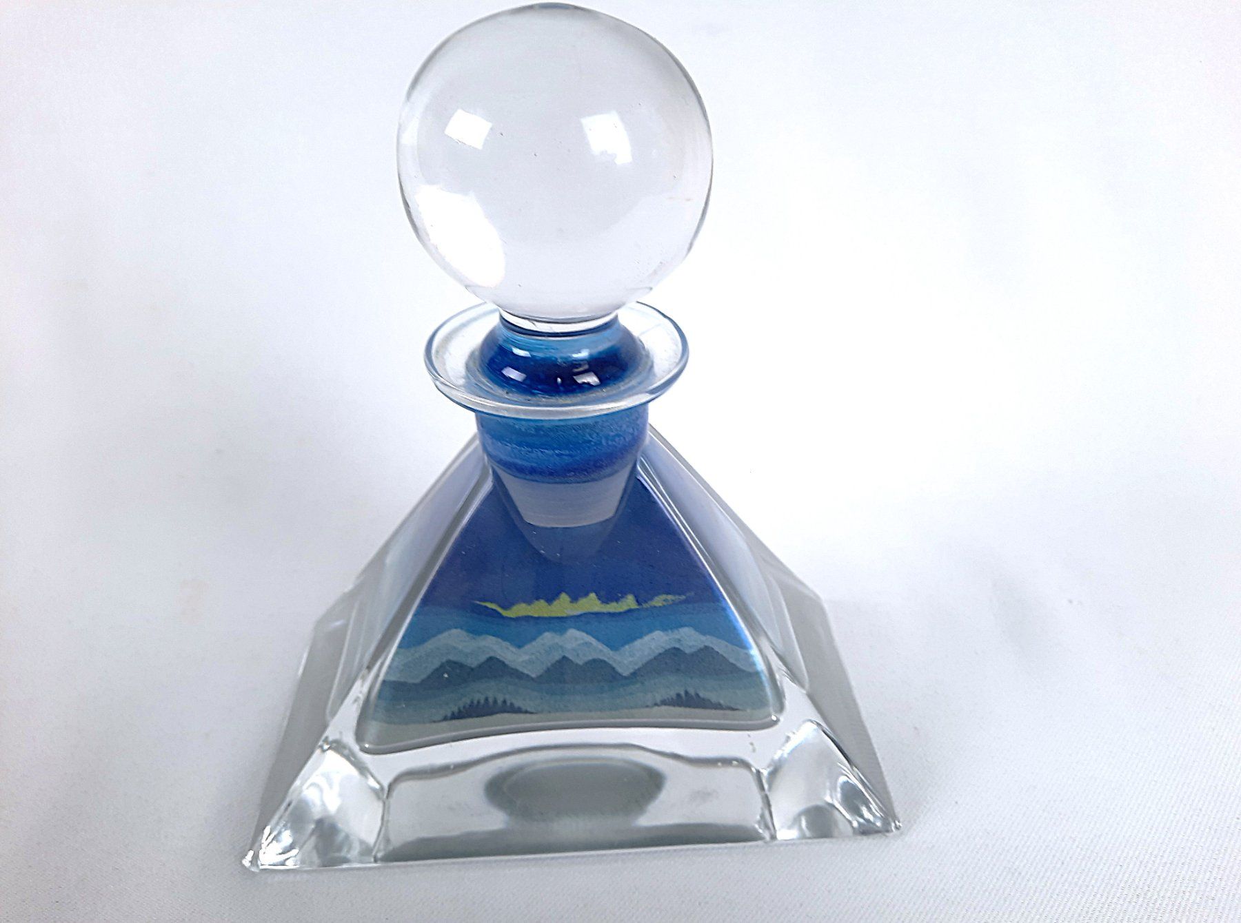 Apparecchiature e tecnologia a gas: Glasflasche mit farbiger Schicht Sand Composition – Usato da Beinwil am See venduto da Restwert_Beinwil 2