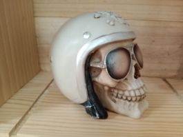 Todes-Deko: Cooler Totenkopf mit Helm & Brille, neu! (50)