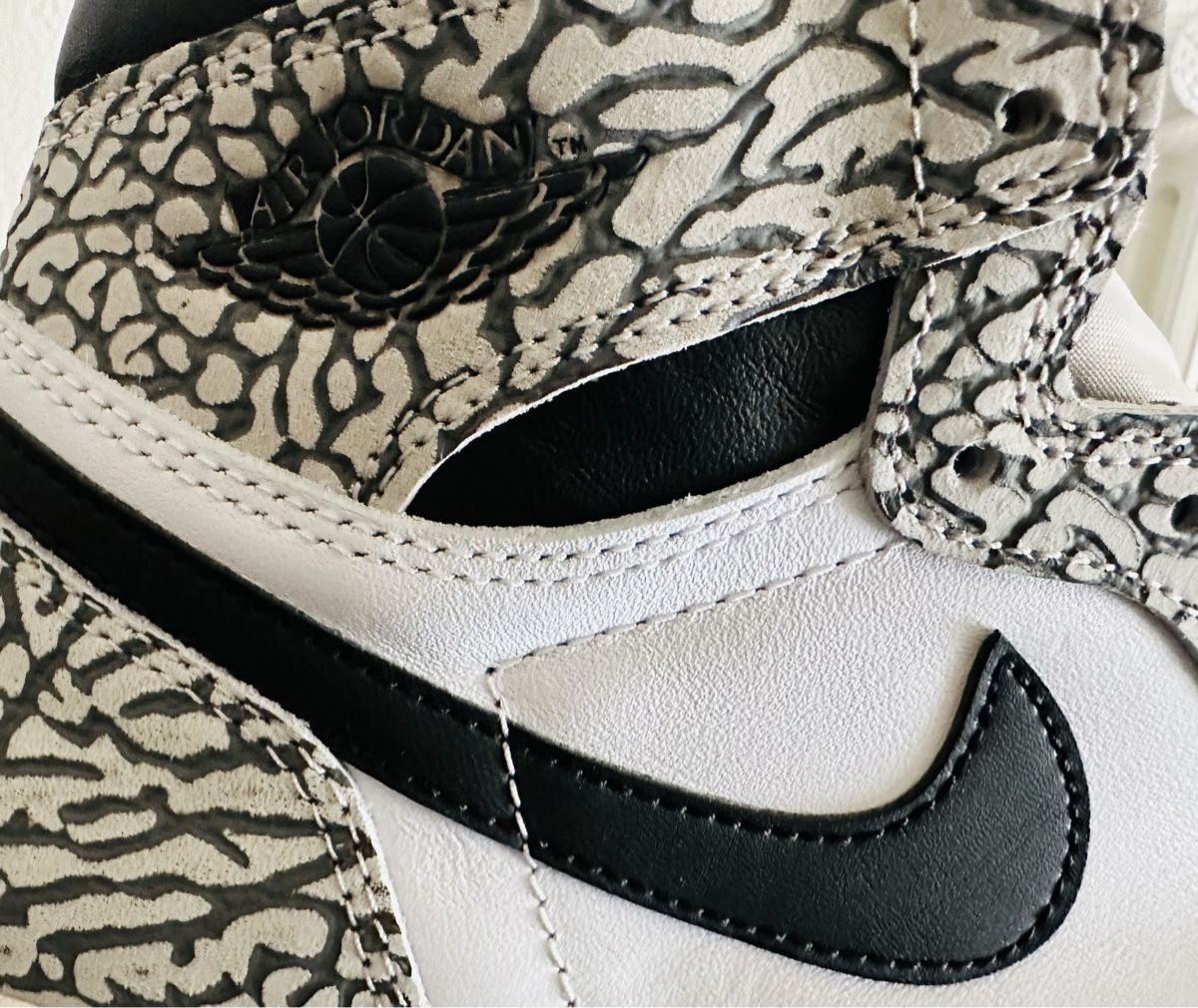 Scarpe da uomo: Jordan 1 elephant print new – Nuovo e nell'imballaggio originale da Biel/Bienne venduto da Akwawini 4