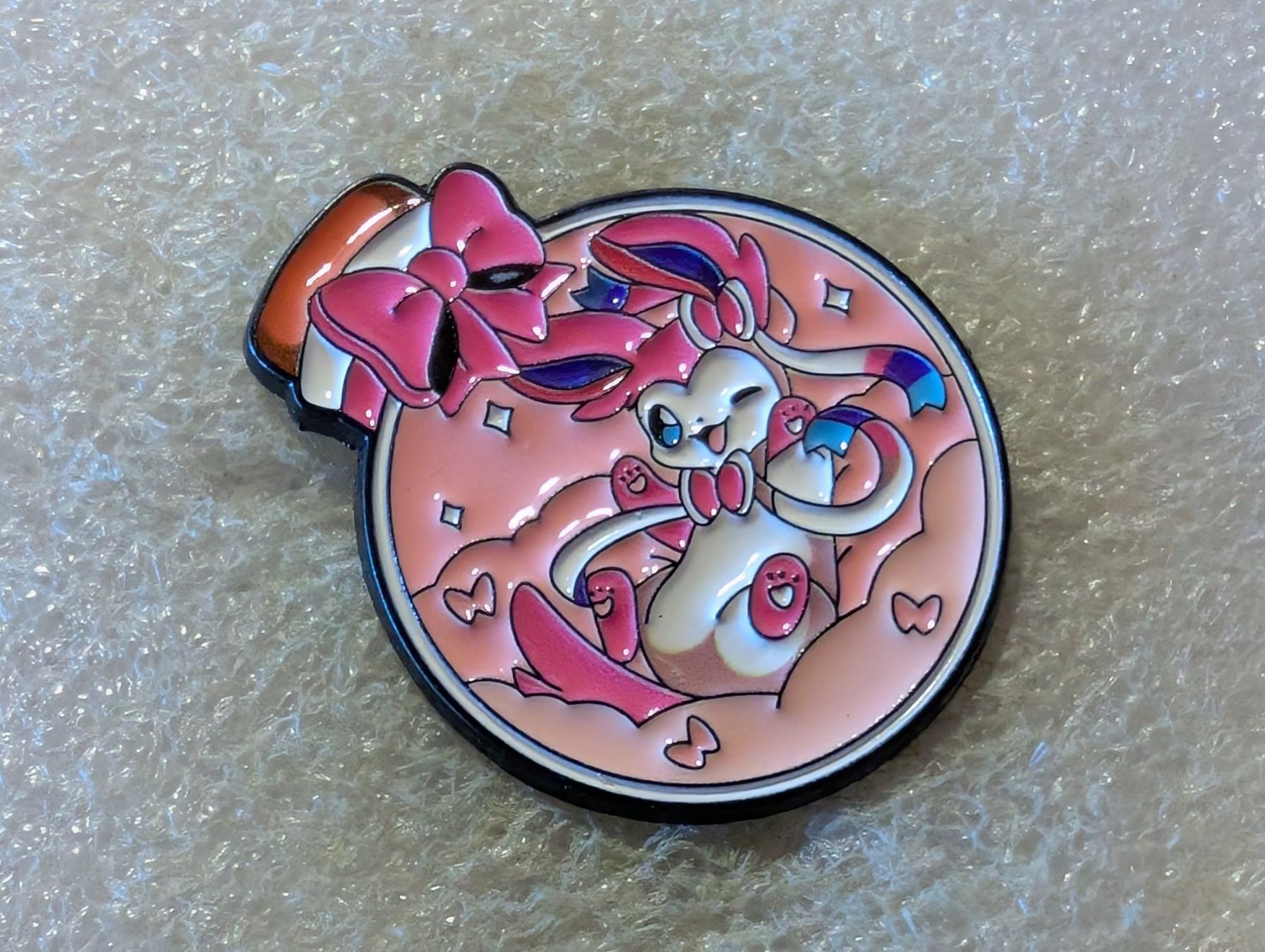 Plaketten & Abzeichen: Ansteckpin 219: Pokemon – Gebraucht aus Oppligen von Pin-Fall-Shop