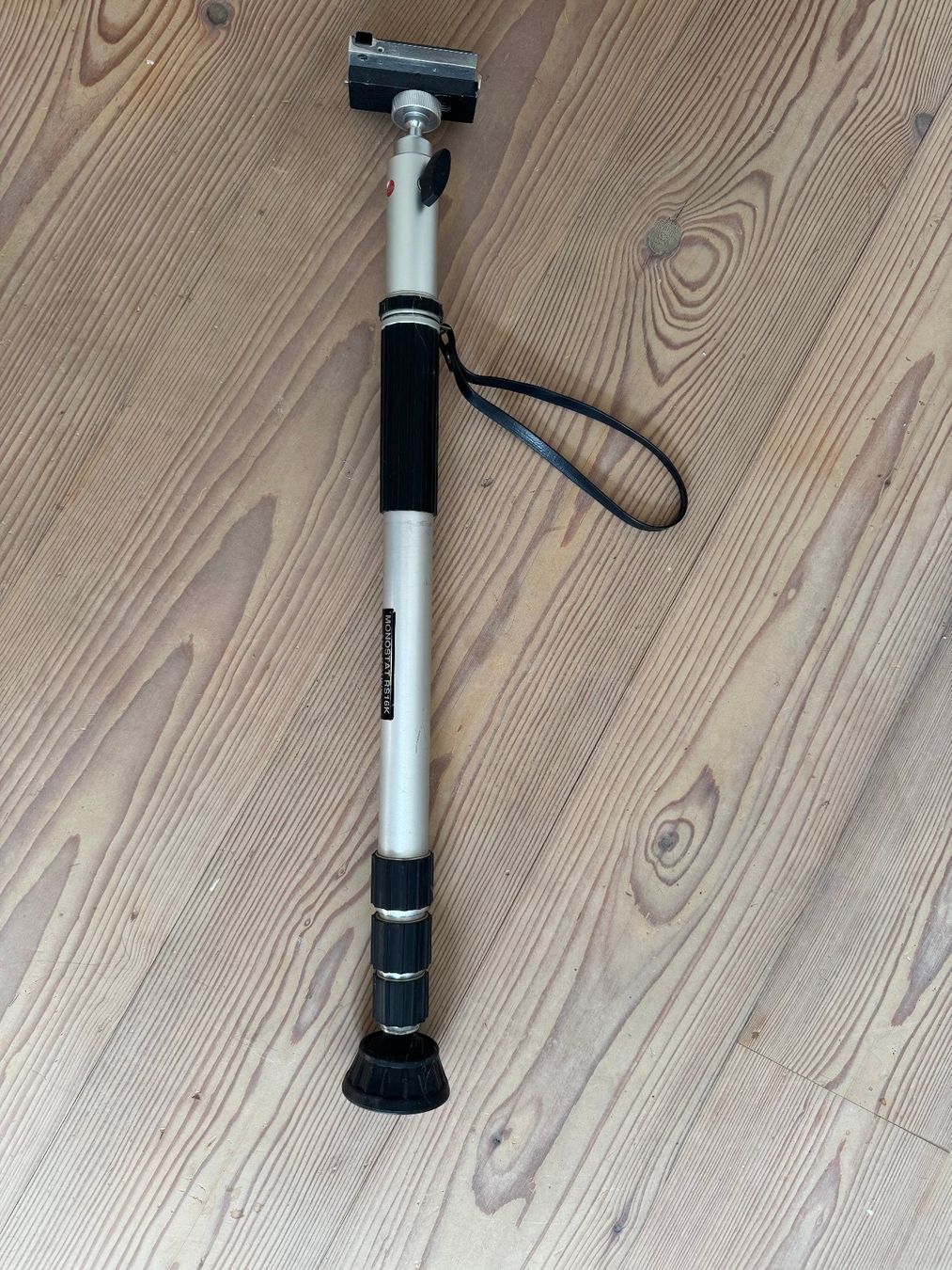 Treppiedi & Teste: Einbeinstativ Monostat RS16K All-Round – Usato da Oberrohrdorf venduto da ker_5h67