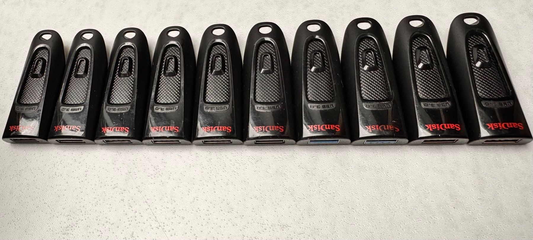 Sandisk USB Sticks: 10x SanDisk USB 3.0 Sticks 64GB – Gebraucht aus Hermetschwil-Staffeln von Mobile2013 2