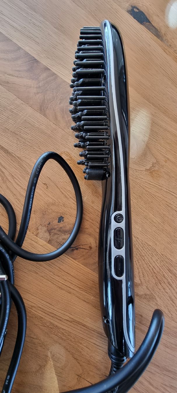 Altro per la cura dei capelli: Glättbürste neuwertig HH Simonsen – Usato da Widnau venduto da ani-124 2