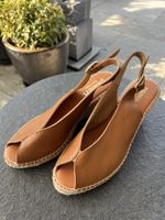 Leder Sandalen mit Keilabsatz neu