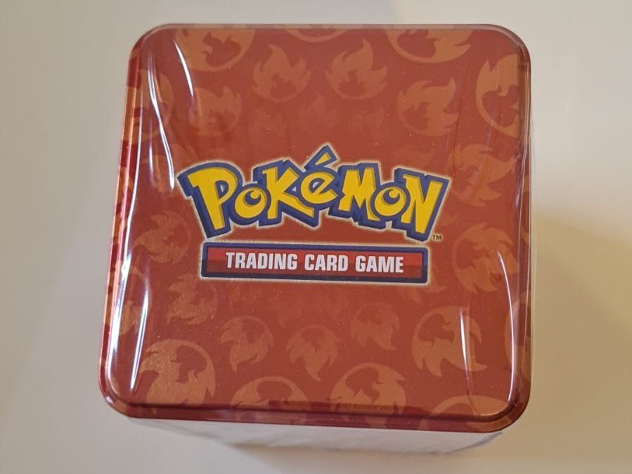 Pokémon Sammelbilder & Trading cards: Pokémon Stapel Tin Box neu – Neu und originalverpackt aus Münchenstein von 2DGames 1