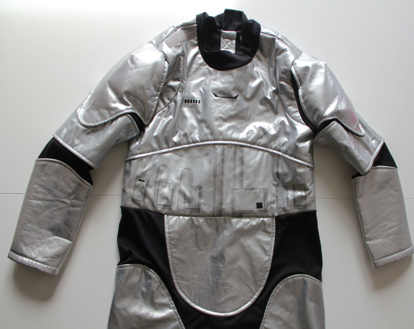 Kostüme: Costume Star Wars Disney t. 7 - 8 ans – Gebraucht aus Peseux von CoolShoping 1