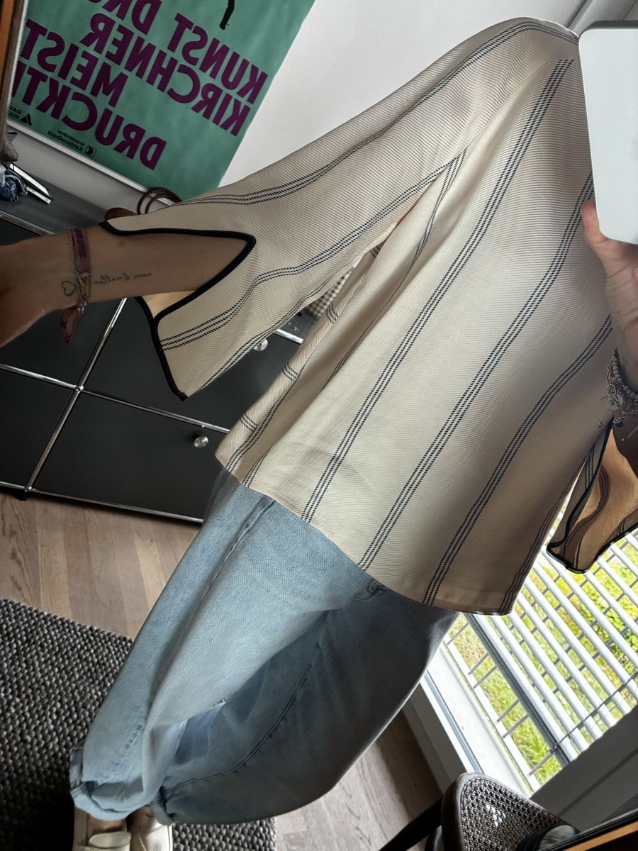 Blusen: Alysi! wunderschöne Bluse. gr. 36 np 259 – Gebraucht aus Winterthur von Mitschg 7