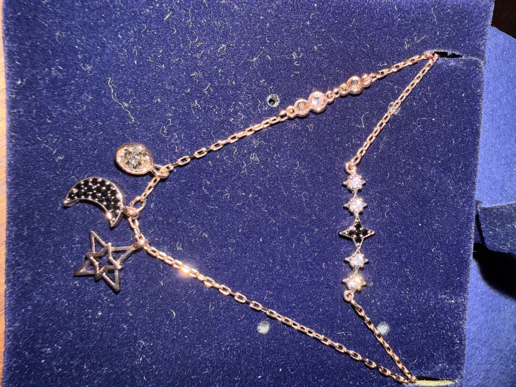Swarovski Colliers: Double Collier Swarovski – Neuf avec emballage d'origine à Petit-Lancy par wat_db9b 2