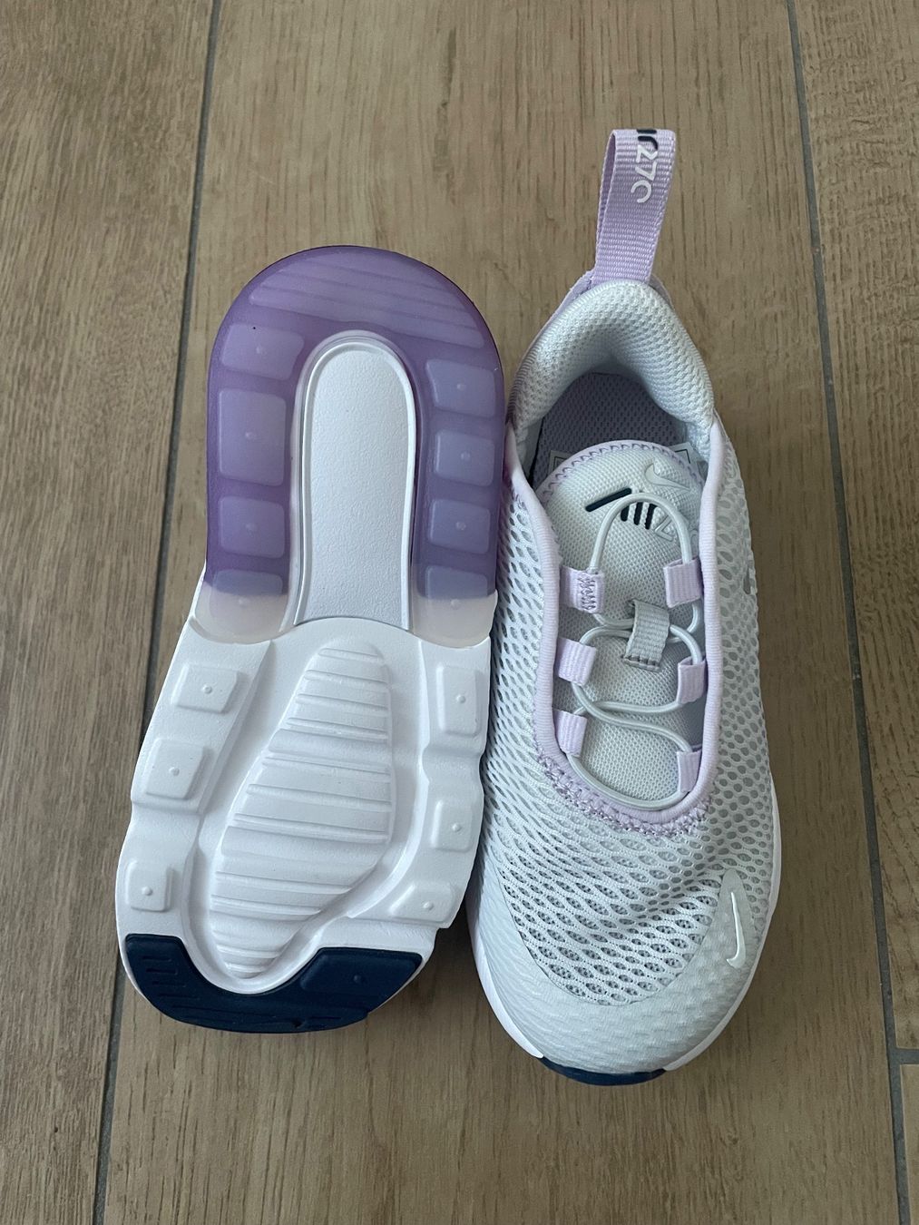 Nike Schuhe für Mädchen: Nike Air Max 270 Gr. 27 NEU – Neu und originalverpackt aus Waltenschwil von hansnine 4