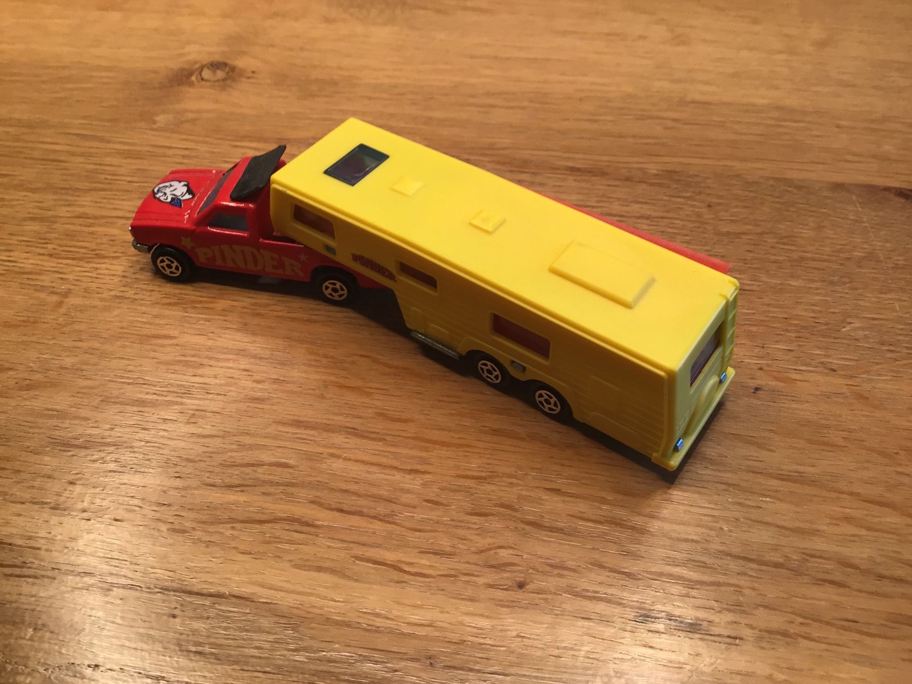 Modellini d'auto: Modellautos Camping Car – Nuovo e nell'imballaggio originale da Oberengstringen venduto da Reini1063 1
