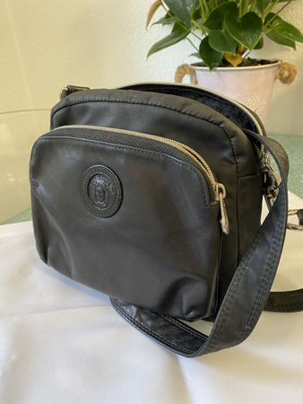 Umhänge Tasche Gianni Versace