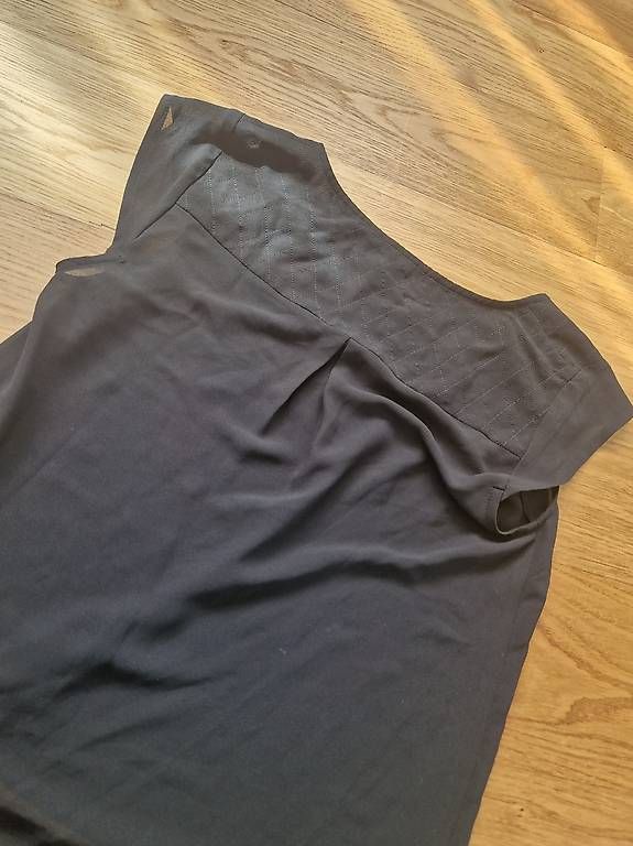 Camicette: Neue Bluse von Guess – Nuovo (secondo la descrizione) da Feusisberg venduto da cts_55rn 3
