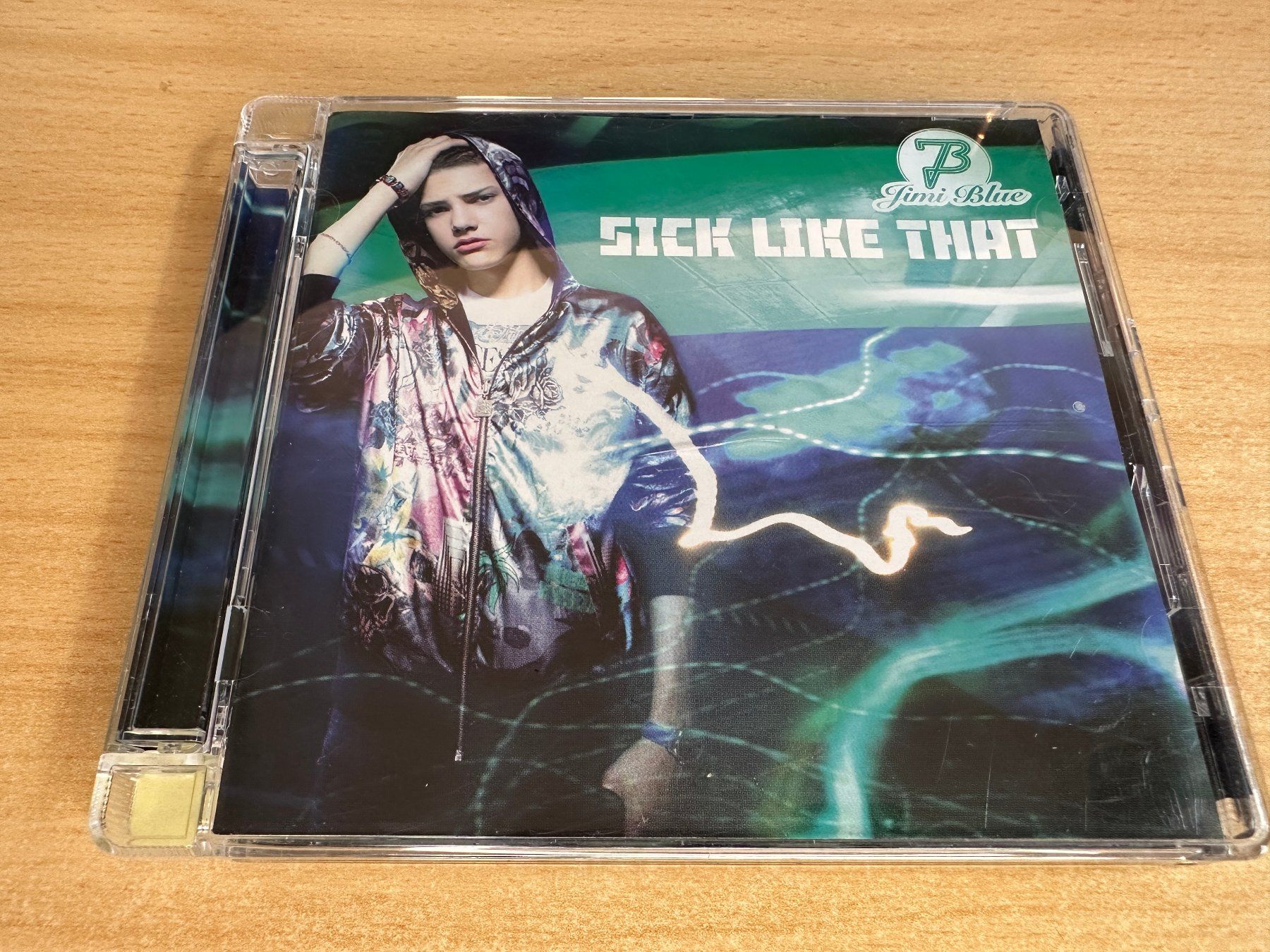CD: P4 Jimi Blue – Sick Like That – Usato da Rikon im Tösstal venduto da Alpenmutz