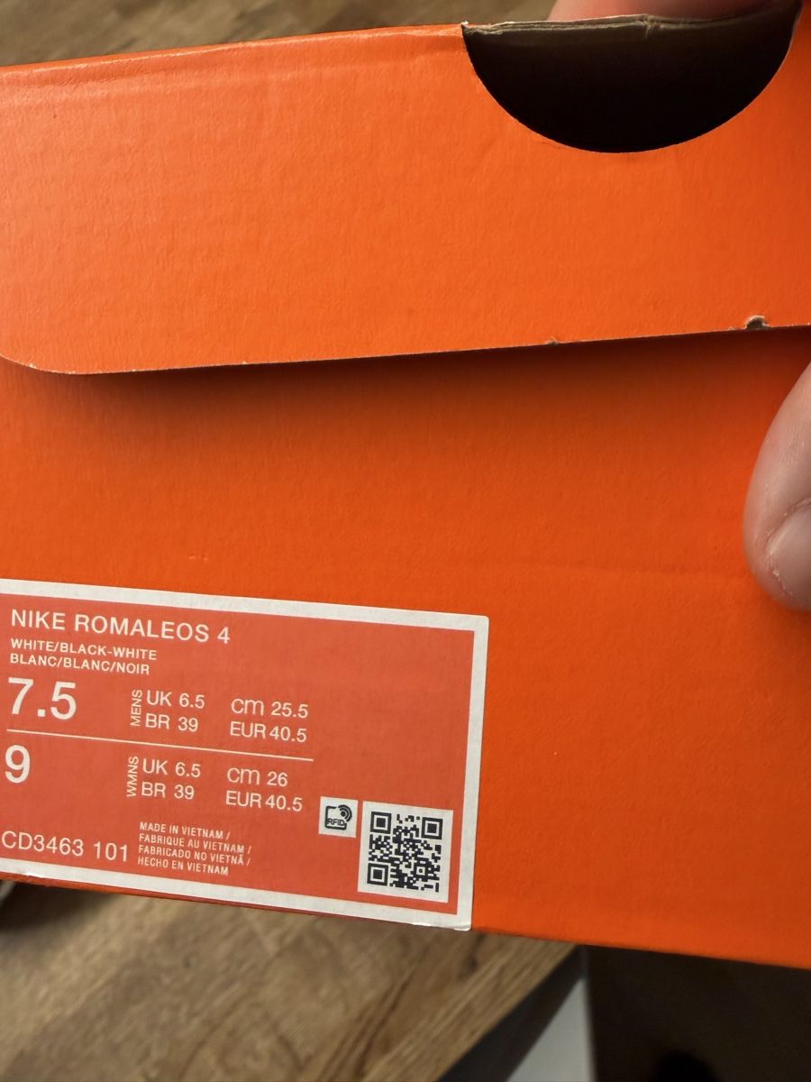 Nike Scarpe da uomo: Gewichtheber Schuhe Nike Gr. 40.5 – Nuovo e nell'imballaggio originale da Schattdorf venduto da ale_np8s 3