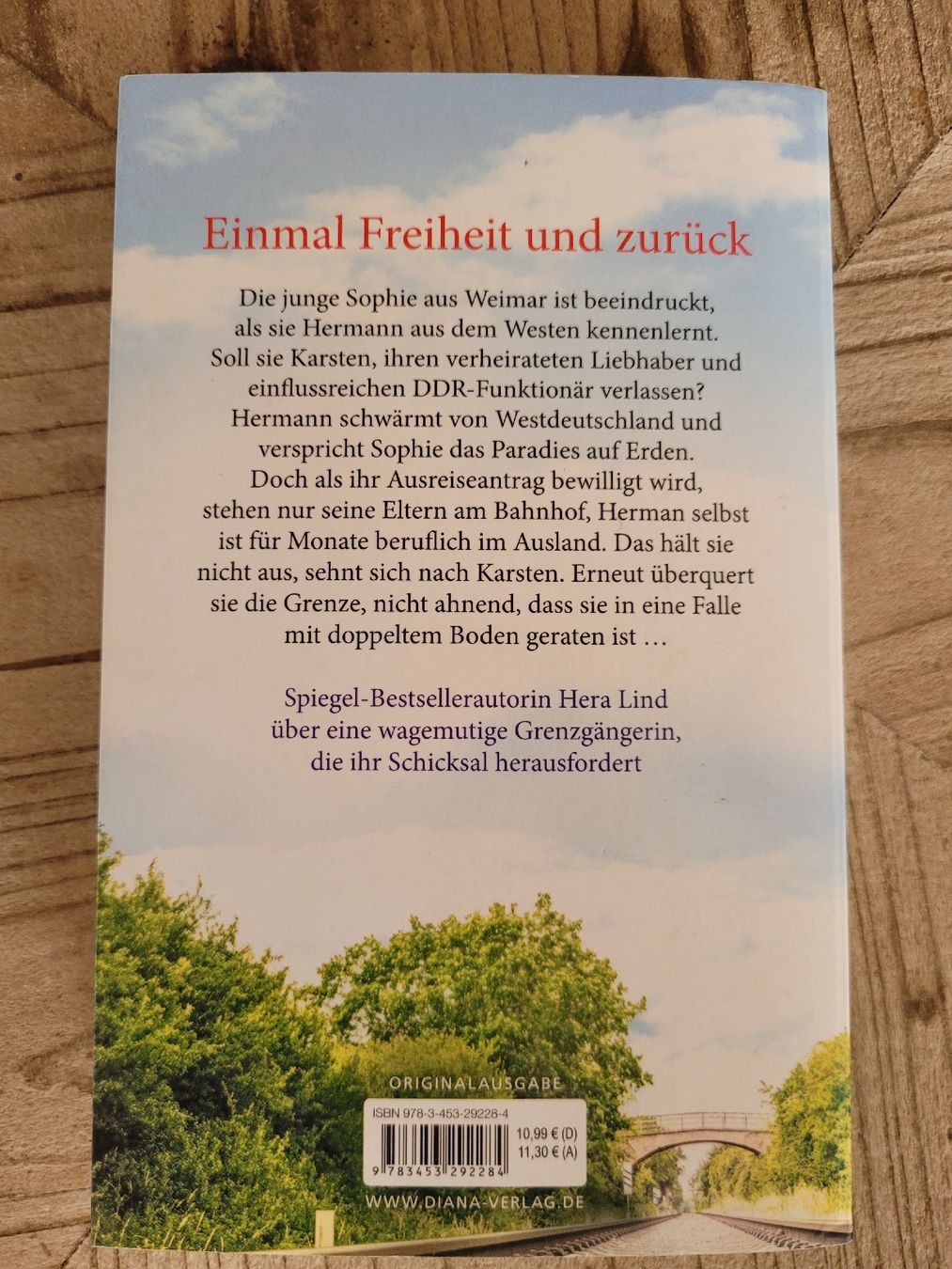 Bücher: Grenzgängerin aus Liebe – Gebraucht aus Perlen von Safari_23 1