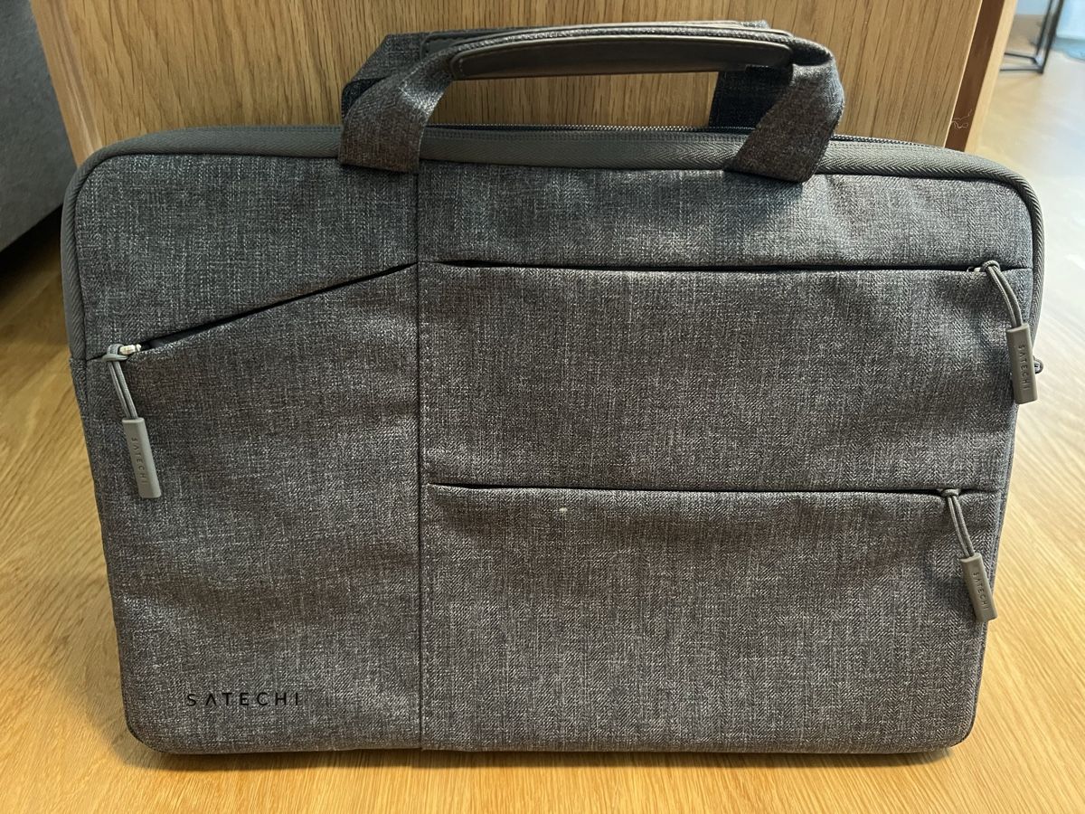 Satechi Borse: Satechi Laptoptasche 15 Zoll Grau  – Usato da Winterthur venduto da mel_wy