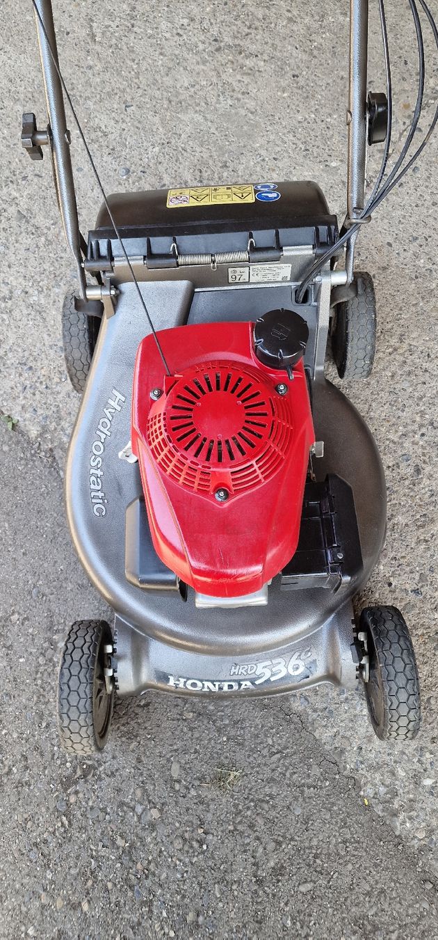 Honda Rasenmäher: Honda Rasenmäher HRD536C  – Gebraucht aus Tagelswangen von Axel_36 4