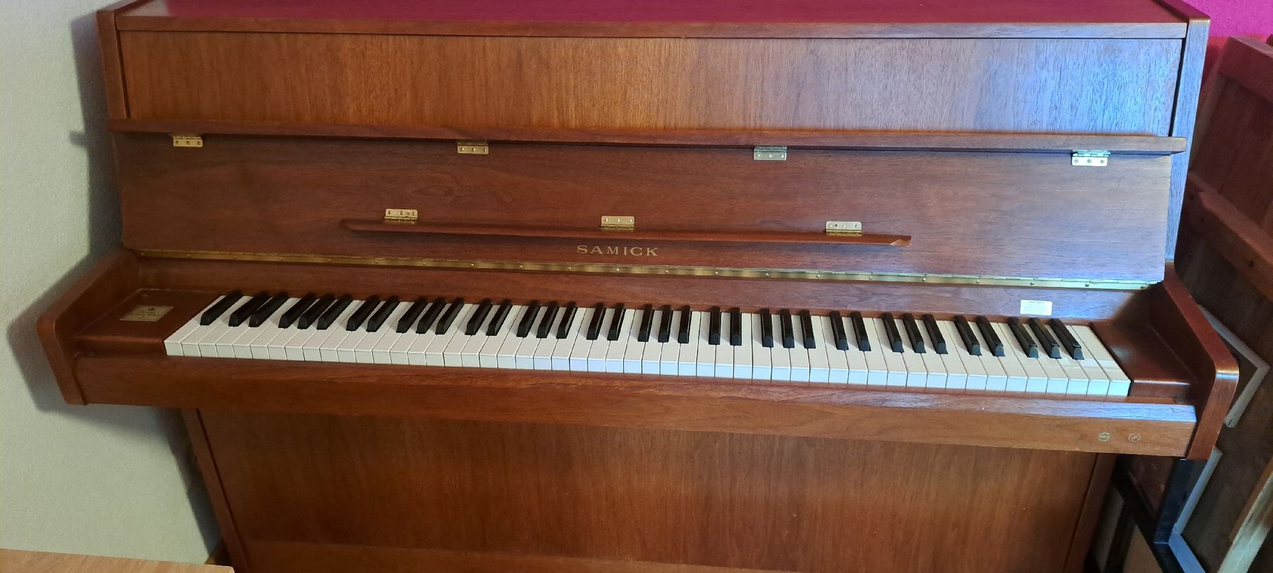 Musikinstrumente: Piano, Klavier Samick – Gebraucht aus Vicques von Tobias882 1