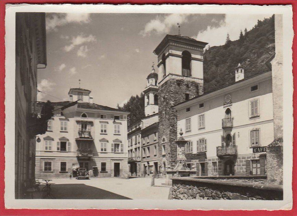 Cartoline postali: POSCHIAVO PIAZZA COMUNALE, GROSSFORMAT – Usato da Grüningen venduto da Kartenlaube