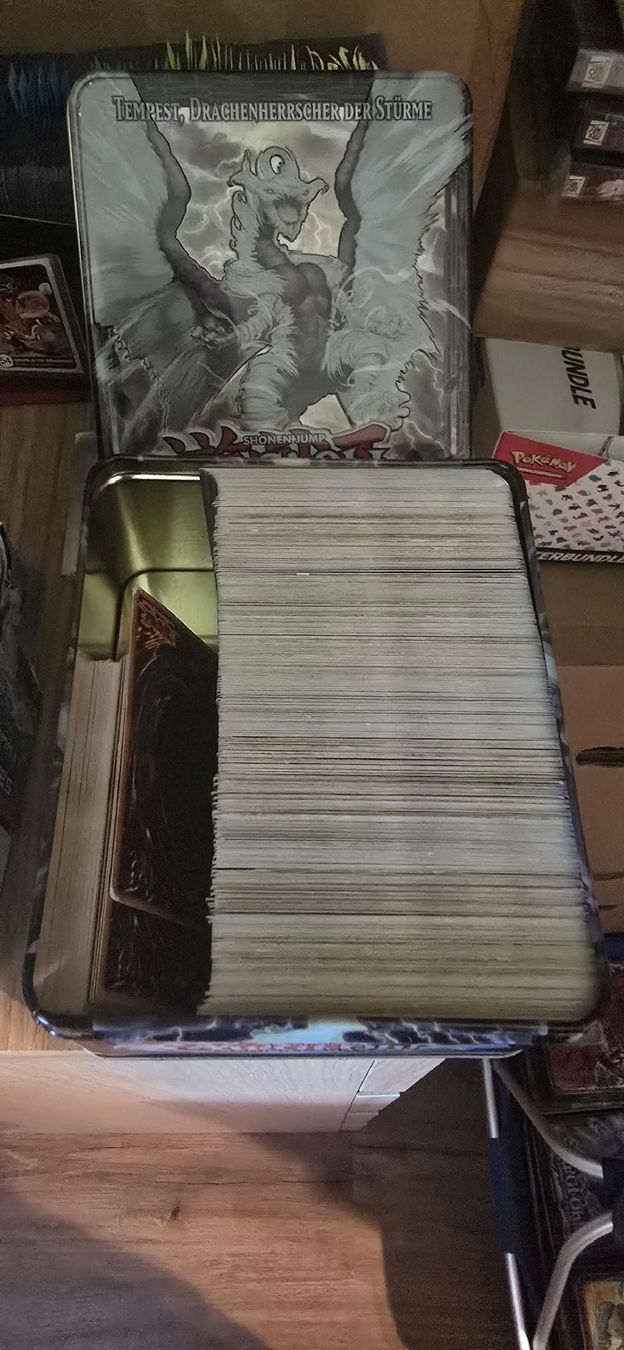 Giochi: Yugiohkarten mit Tinboxen – Usato da Lauperswil venduto da iveco6 1