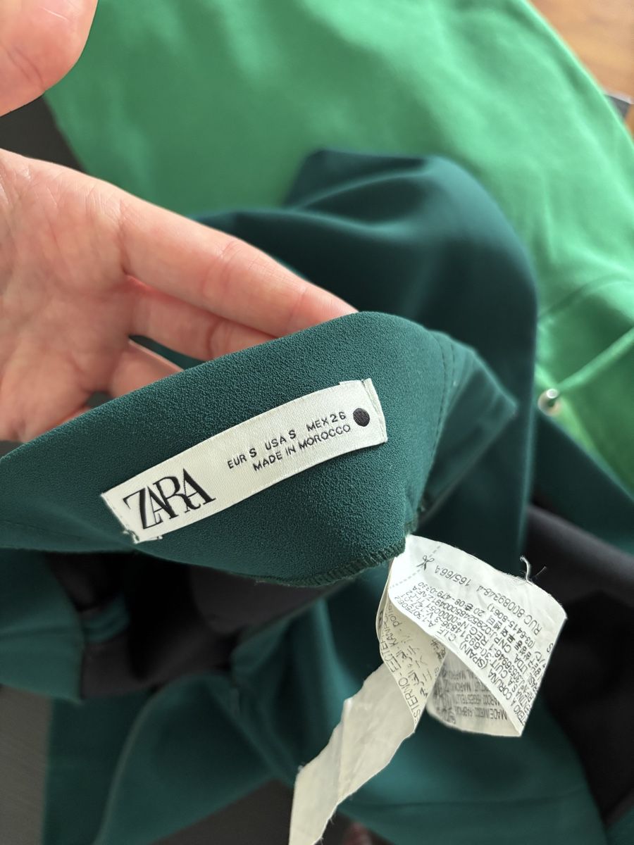 Zara Jupes: Gonna Zara – D'occasion à Embrach par arg_wy2k 1