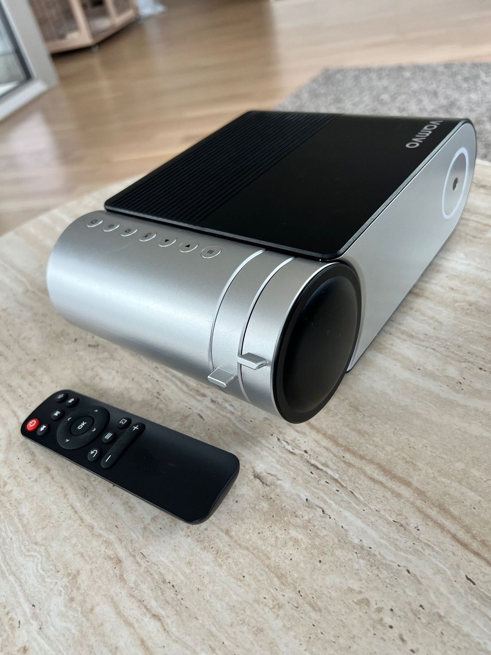 Vamvo Mini Beamer / Projektor – Sehr guter Zustand (Neu (gemäss ...
