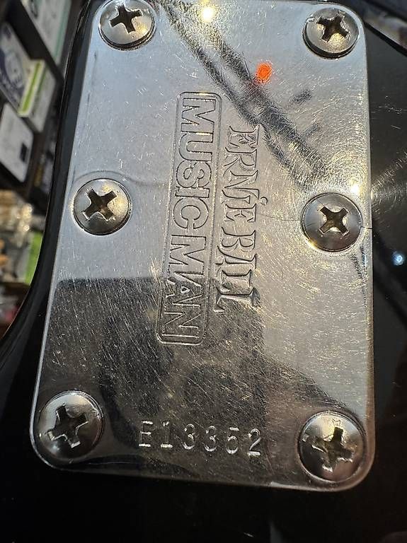 Musikinstrumente: Basse Musicman Stingray 3 US – Gebraucht aus Morges von GvnMusic 7