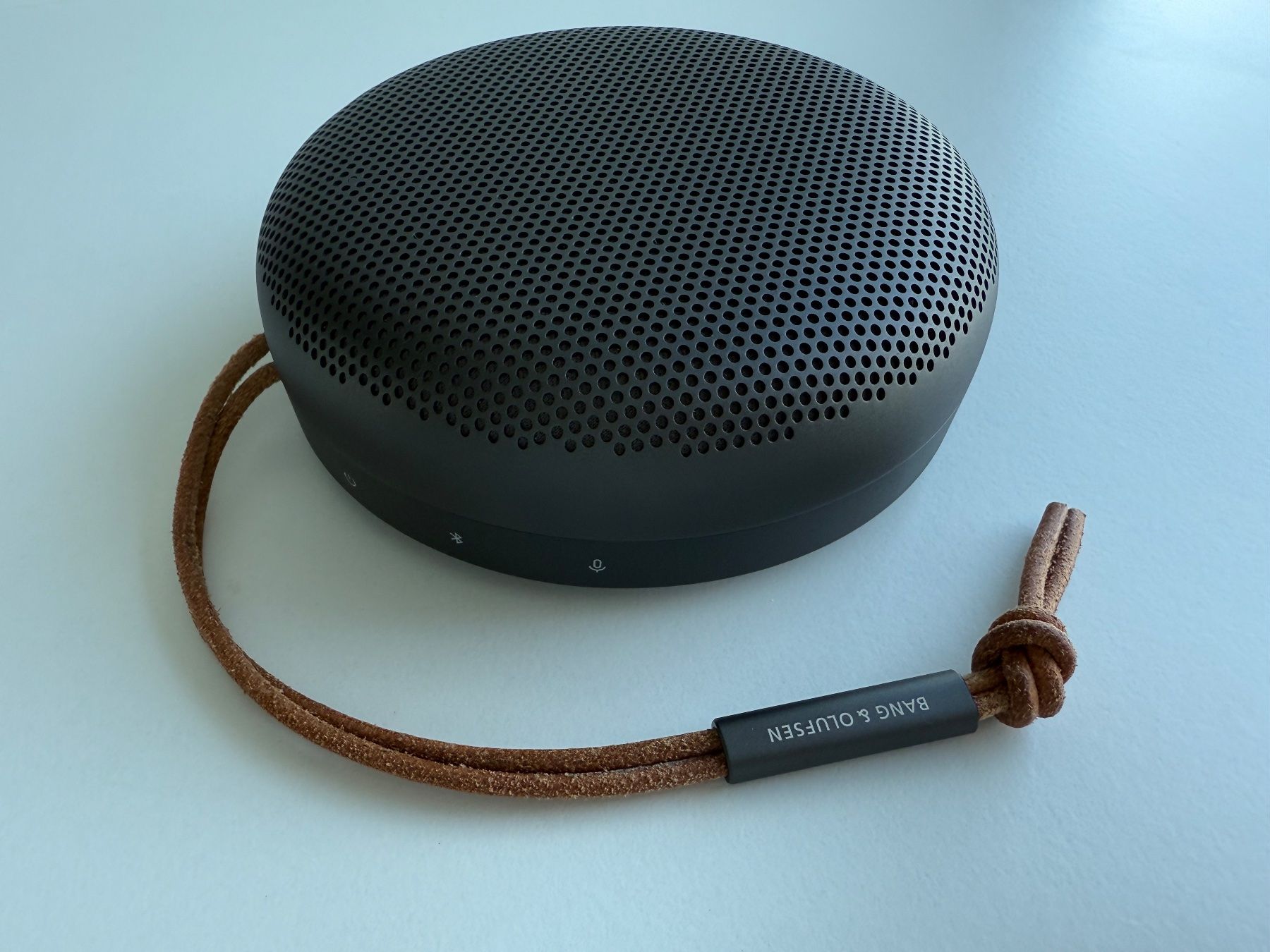 Bang & Olufsen Casse acustiche: Bang & Olufsen Beosound A1 2nd Gen - black – Usato da Pfaffhausen venduto da Kevin_Meier 1