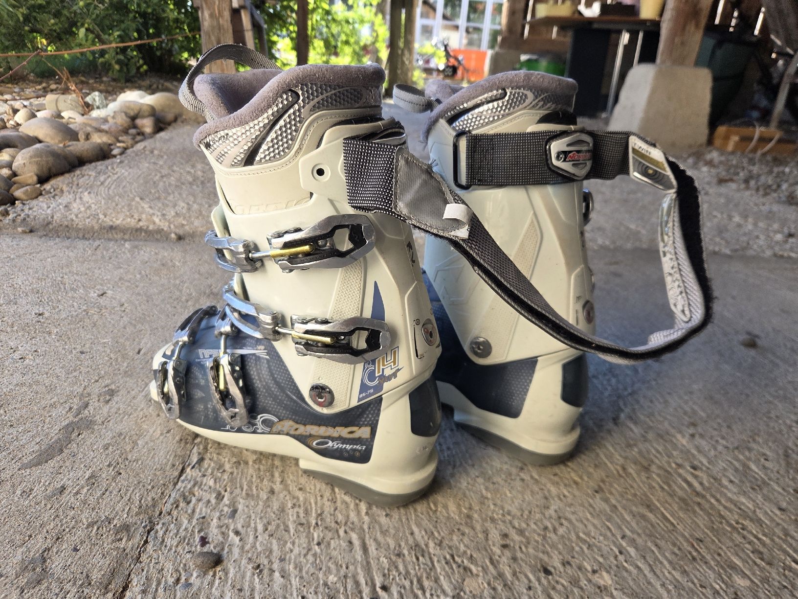 Nordica Scarpe da donna: Skischuhe Nordica 31.5 – Usato da Ruswil venduto da ram_xn5g 5