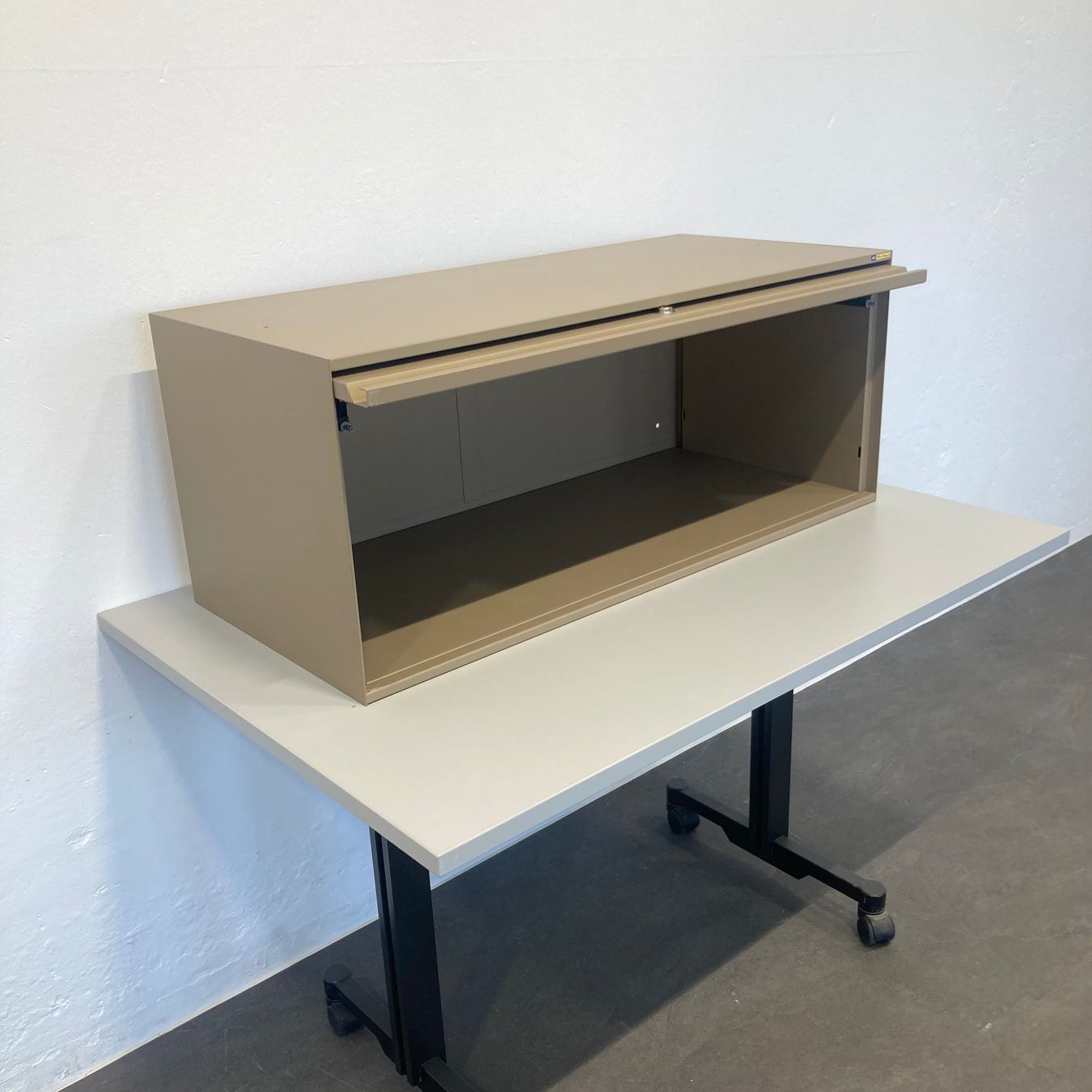 Lista Armadi: Lista Office LO Locker Modul Graubeige ohne – Usato da Schönenwerd venduto da mcofficeshop 3