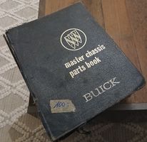 Livre pièces détachées Buick 1981