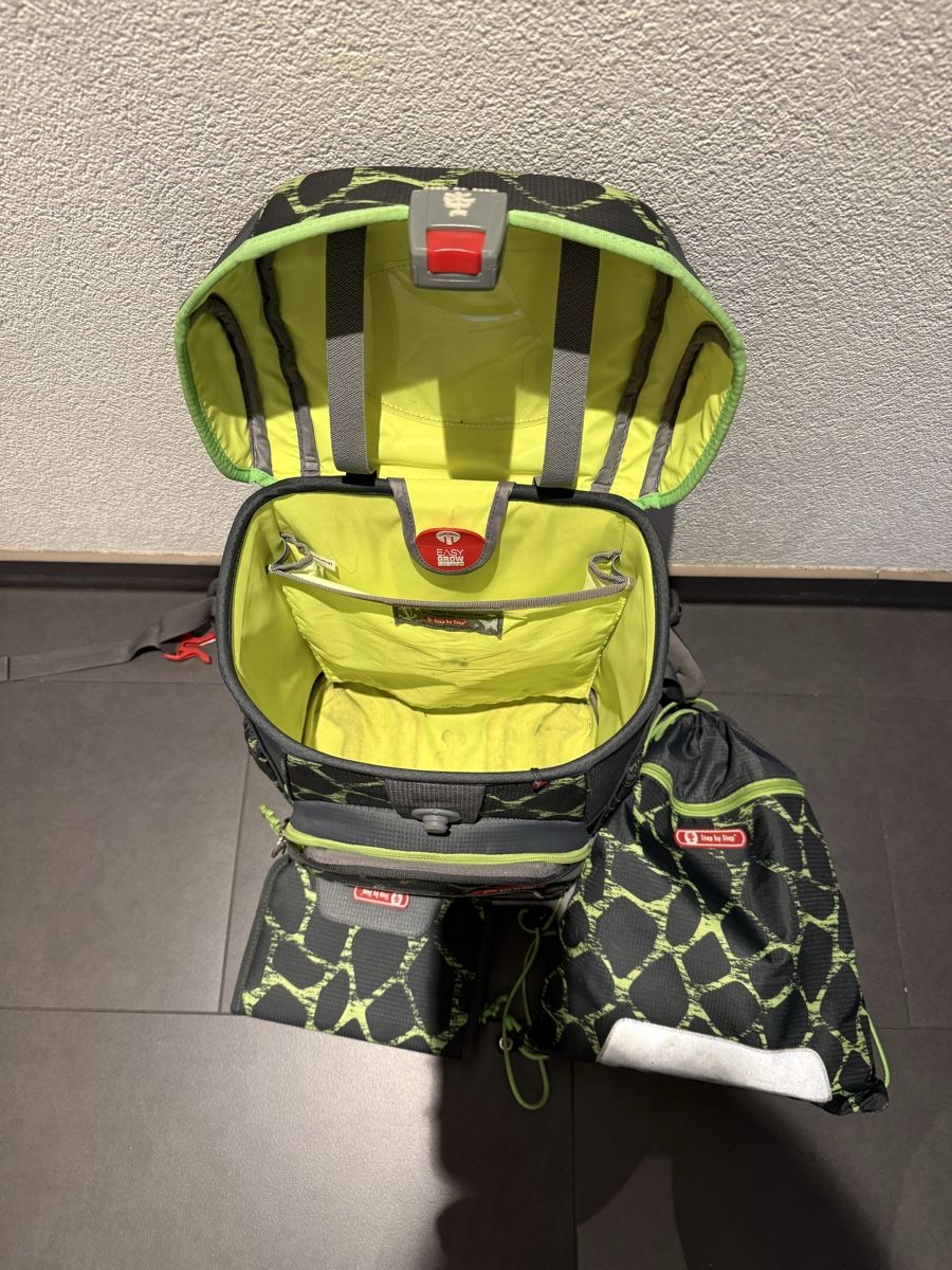 Step by Step Kindertaschen: Schulrucksack – Gebraucht aus Attiswil von maialina 1