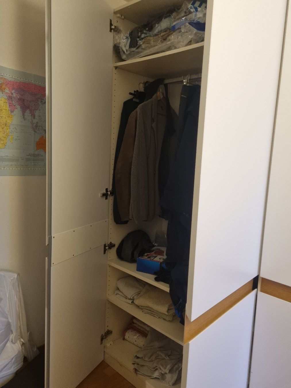 Micasa Armadi: Micasa Schrank – Usato da Zürich venduto da Tintintintin 1