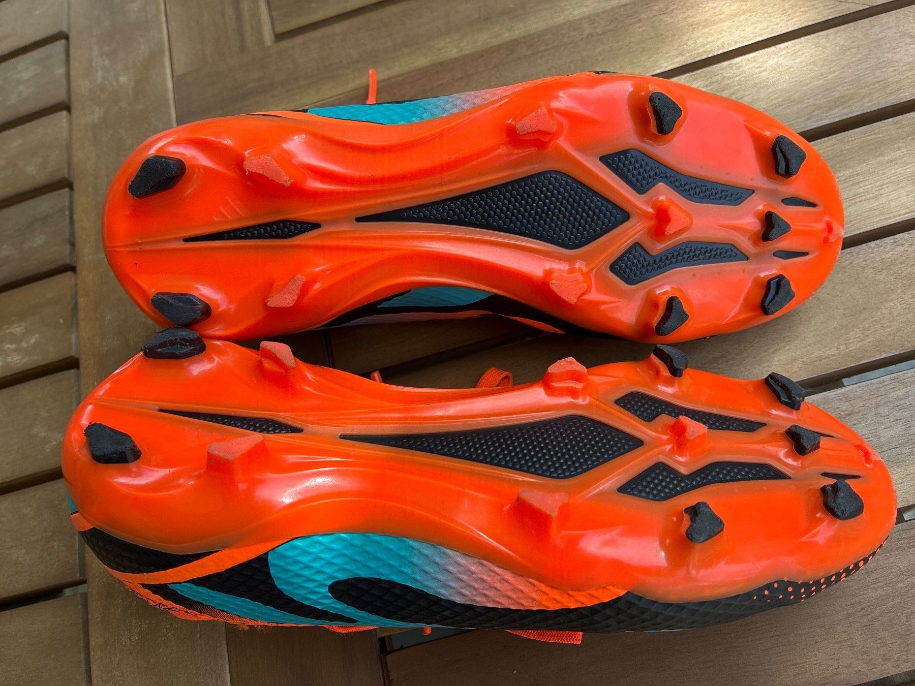Adidas Scarpe da uomo: Fussballschuhe Adidas Grösse 35 gebraucht – Usato da Guntershausen venduto da Gloominati 1