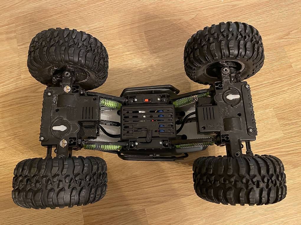 Maisto Modellismo RC: Maisto Rock Crawler Pro Series 4 WS – Usato da Rotkreuz venduto da powermonger 2