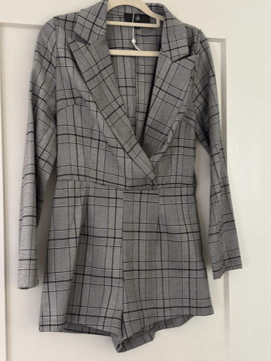 Vestes: Missguided Plaid Wrap Front Blazer Romper Jumpsuit – Neuf (Voir description) à Zug par and_tl9y 1