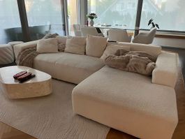 Wunderschönes Bouclé Sofa, L-Form, cremeweiss, top Zustand! 