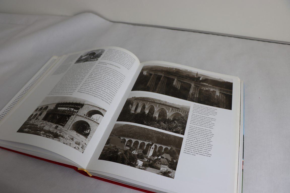 Arte & Cultura: Bahn Saga Schweiz (1976-1977) – Nuovo (secondo la descrizione) da Bäriswil BE venduto da WWYN-Liquidationen 5