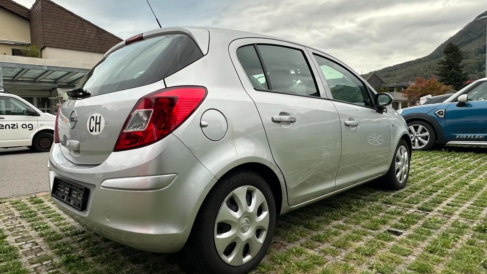 Opel Automobili: 2009, Opel Corsa 1.4 benzin – Usato da Bilten venduto da Mietauto-Robert 3