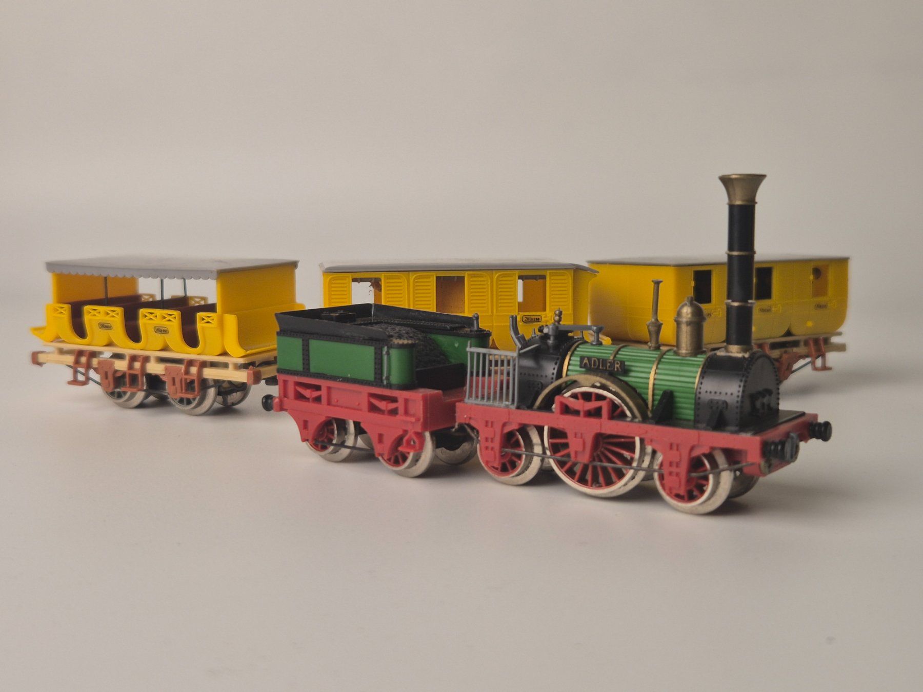 Trix Modellini di ferrovie: Train miniature HO Trix Express 1530 dans sa boite – Usato da Bogis-Bossey venduto da VNT-GE.ch