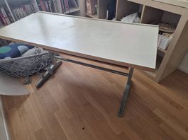 Altes Schülerpult