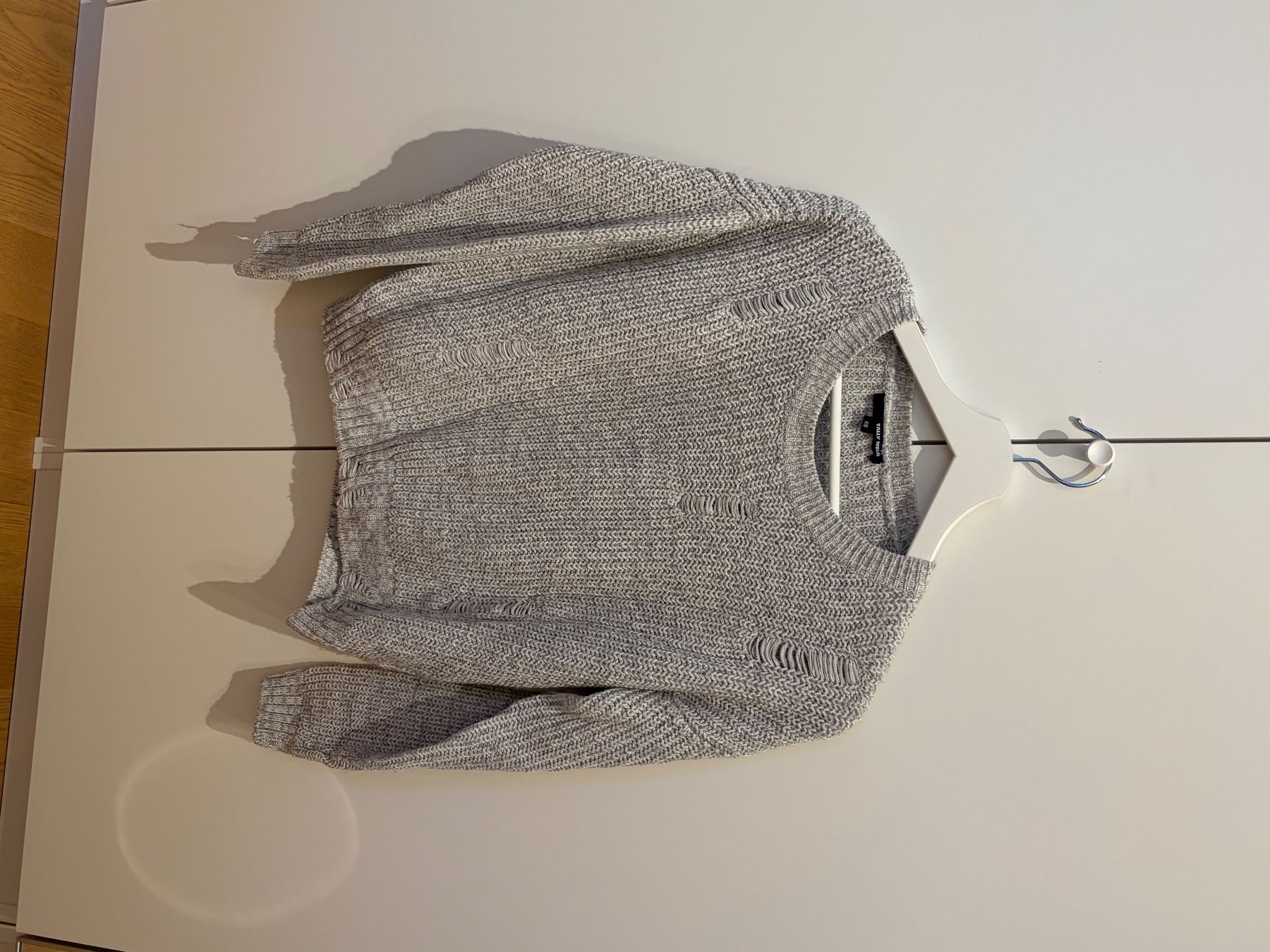 Pulls & Sweat-shirts: Strickpullover – D'occasion à Wangen b. Olten par oli_f9b8