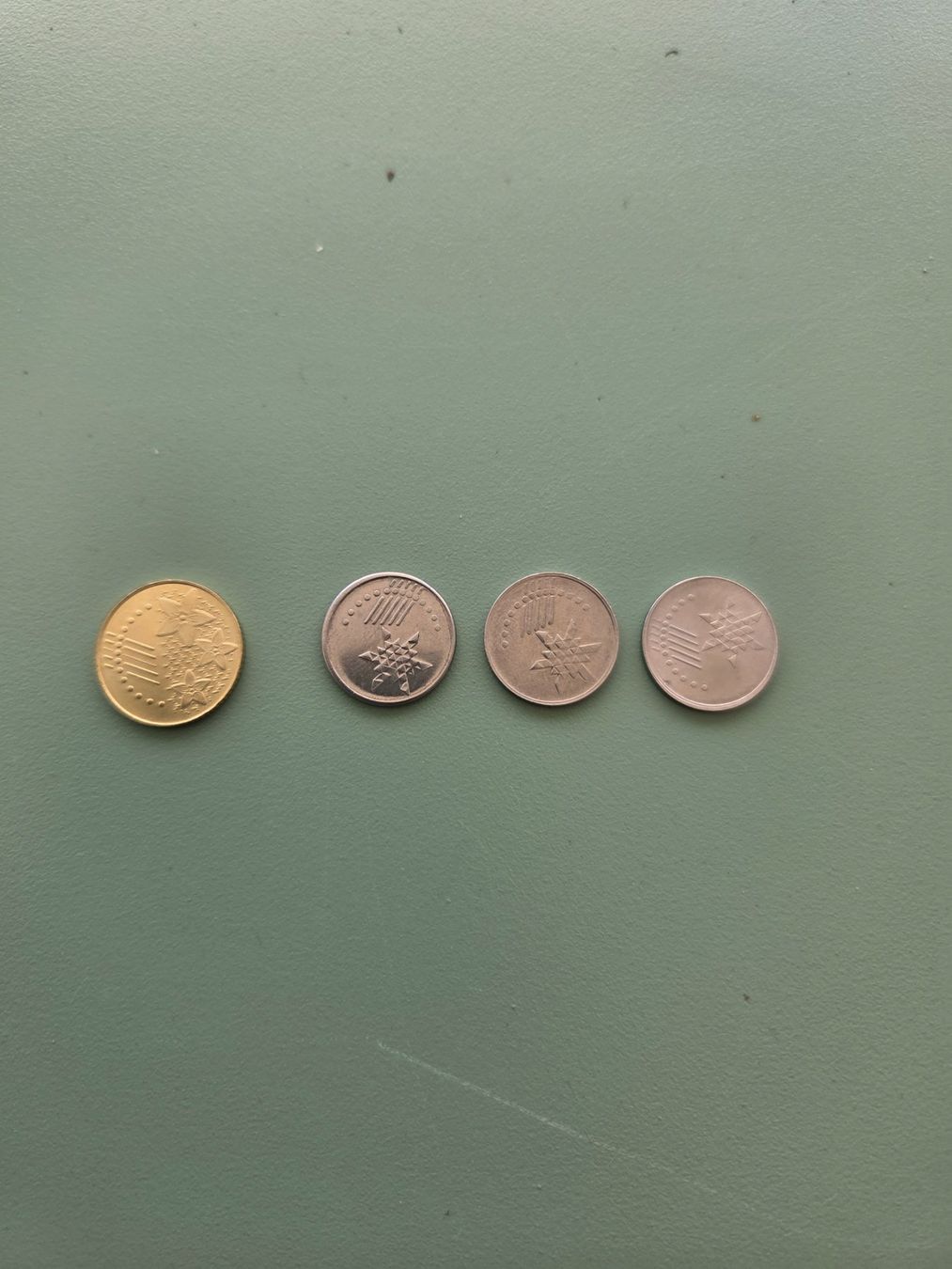Alle Münzen: Malaysia 20 Cent, 3 Stück 10 Cent – Gebraucht aus Zürich von Apfeltorte 1
