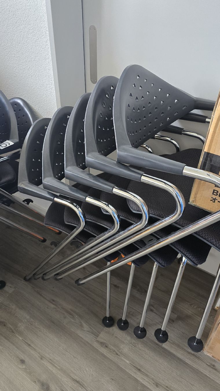 Sitag Sedie: 7 Sitag Stühle  – Usato da Winterthur venduto da aredo