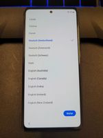 Neuwertiges Samsung S20 FE 128GB Dual SIM Cloud Navy / Blau
