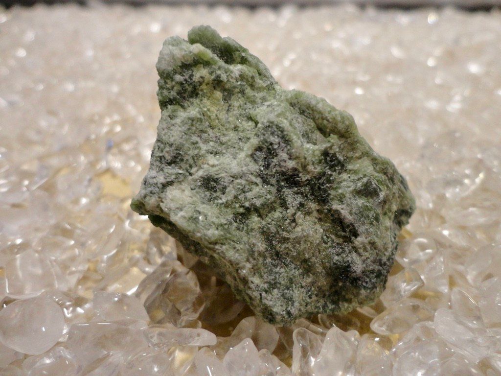 Edelsteine: Diopsid roh – Neu (gemäss Beschreibung) aus Biberist von Steine 1